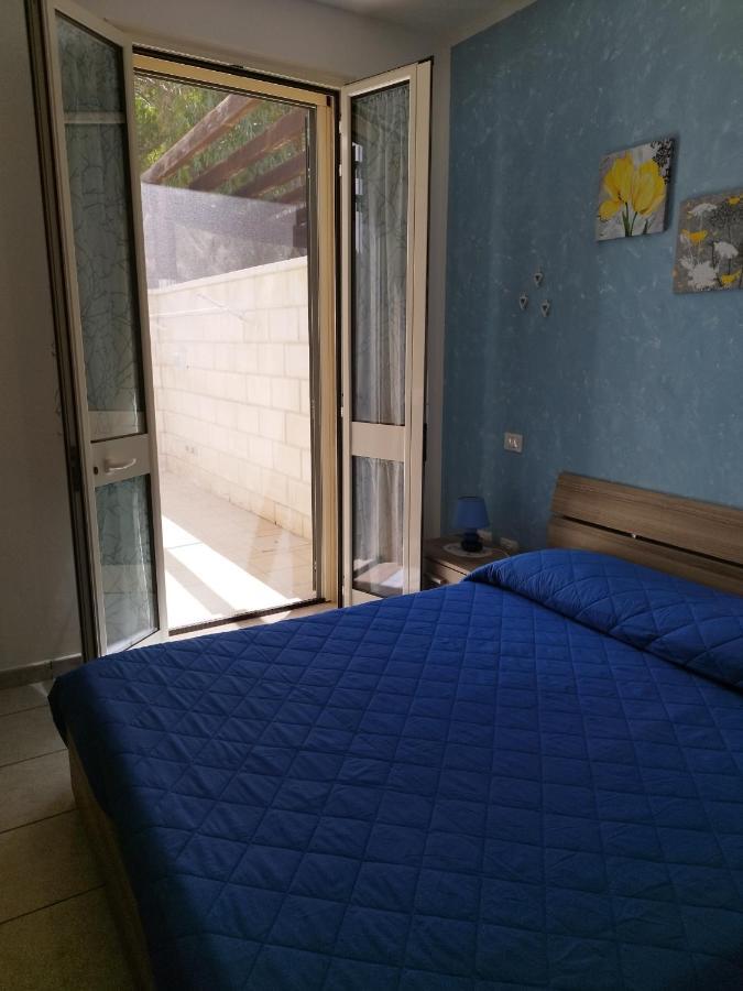 Casa Vacanze Il Sorriso Di Emi Torre Suda Εξωτερικό φωτογραφία