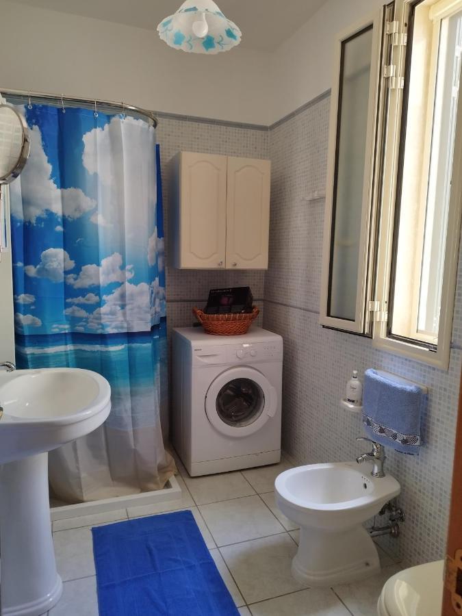 Casa Vacanze Il Sorriso Di Emi Torre Suda Εξωτερικό φωτογραφία