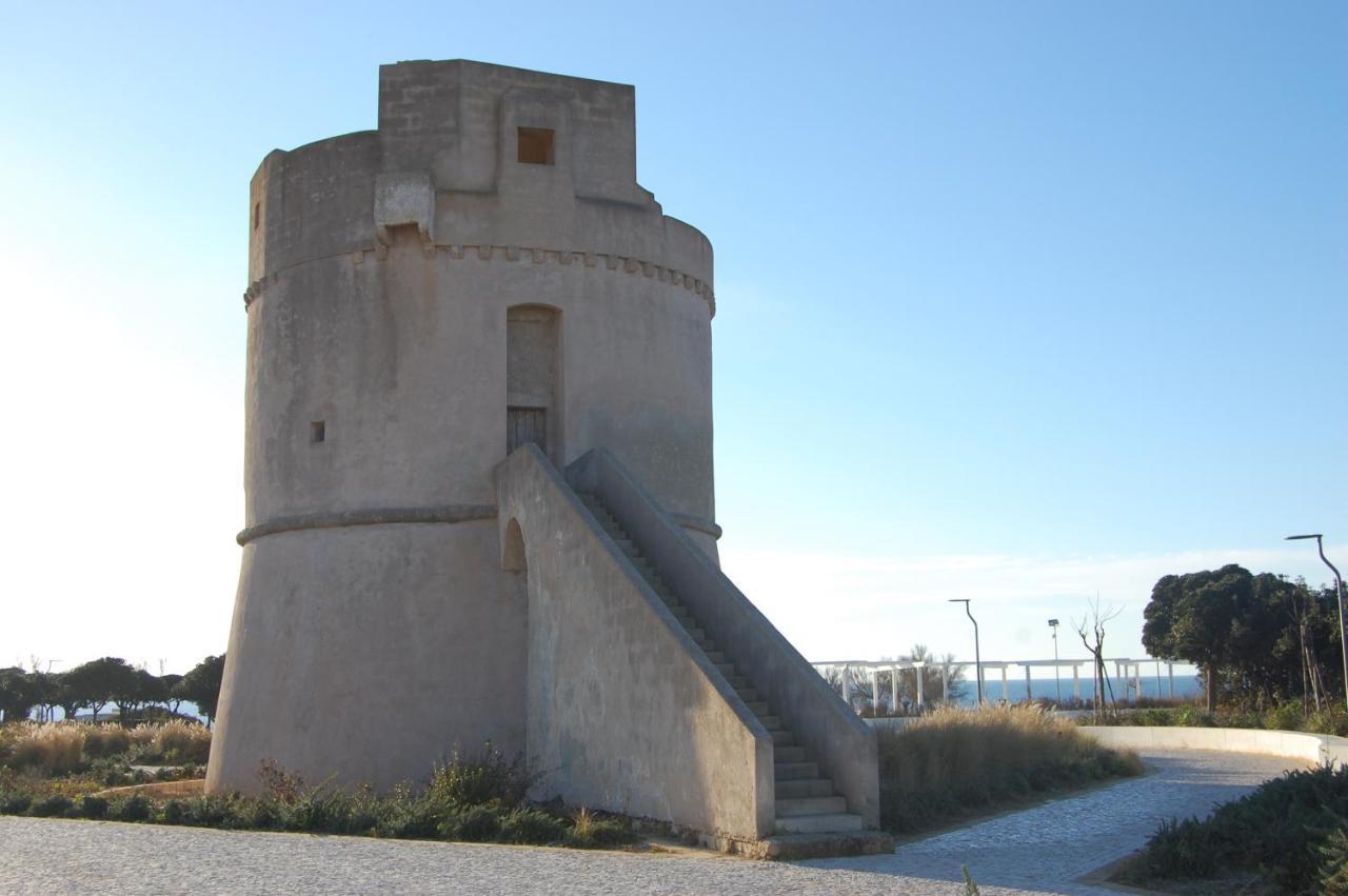 Casa Vacanze Il Sorriso Di Emi Torre Suda Εξωτερικό φωτογραφία